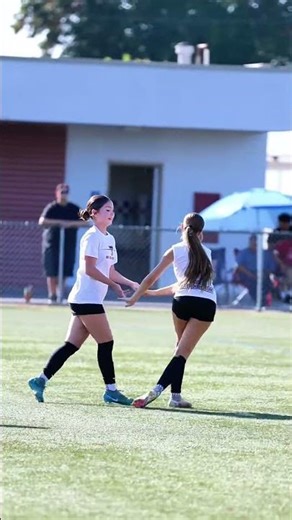 Tustin high school girls varsity ( summer soccer ) Goal - Emmy . . ...