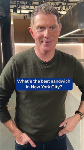 What would Bobby Flay cook for the players? 👀 #giants #bobbyflay #elimanning #foodnetwork #shorts