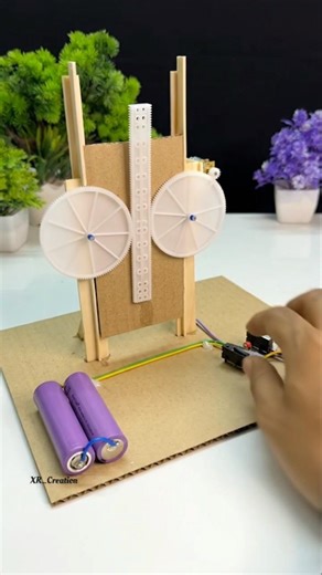 Automatic Mechanical Gate Using DC Motor 🔥 #experiment #motorbuilding #electricmotor #toys #science