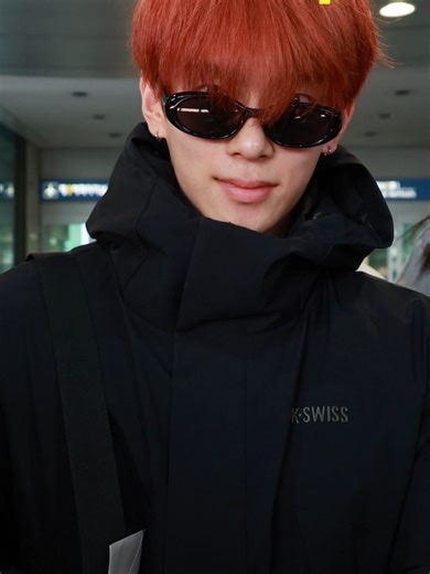 Lucky Sunglasses on Kangmin