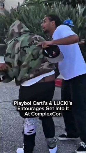 Lucki gets stabbed by Playboi Carti’s crew at ComplexCon in LA😳