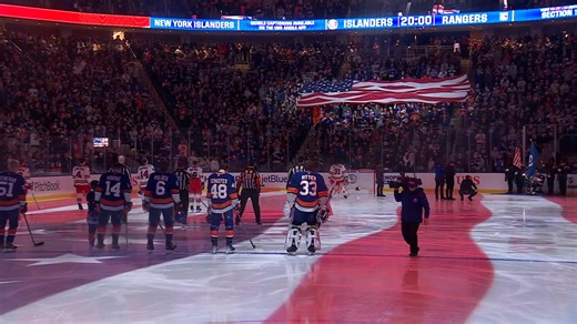 104 year old World War 2 Veteran Dominick Critelli performed the National Anthem on the saxophone at tonight’s game! | New York Islanders