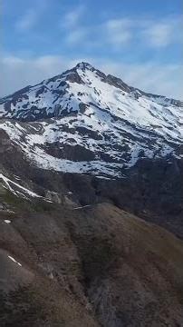 Declaran alerta amarilla en volcán nevado de Longaví