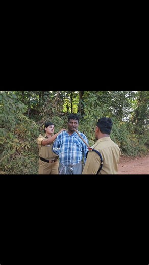 pyaari media on Instagram: "david jhon station paritiyil #viral #short #reelsinstagram #unsigned #girls"