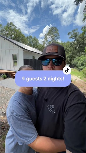 Guest Review Guide: How Many Stars for 4 Guests, 2 Nights?
