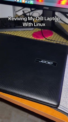 Installing Linux on a 2015 PC Laptop Guide