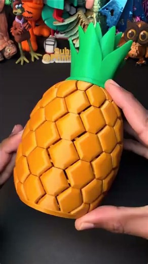 3D-Printed Flexi Pineapple Fidget #freecad #solidworks #dothingsyoudontwanttodo