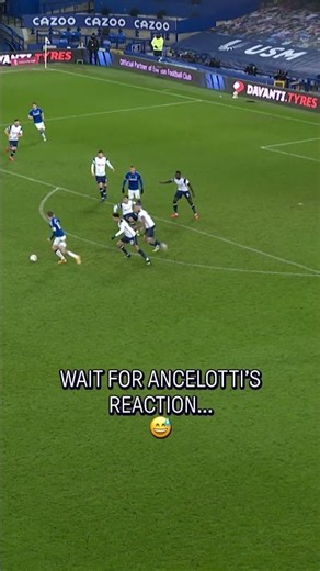 Carlo Ancelotti's ICONIC reaction to this late Everton winner! 🤣⏮️