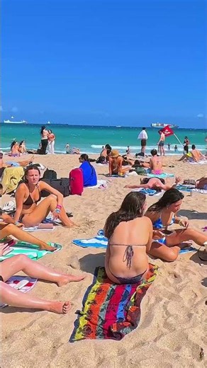 🇺🇸 Fort Lauderdale Beach a Perfect Day in Florida