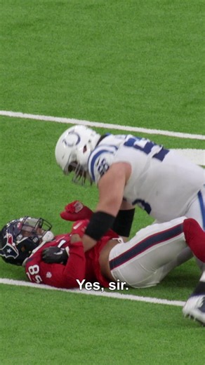 #quentonnelson just wanted to be polite 😂 #nfl #seattleseahawks #micdup