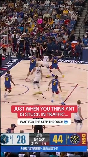 “Look at all the eyes on Edwards” 🚦