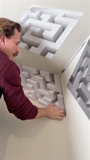 The wall looks like it’s melting!