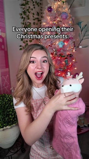 Santa doesn’t need me anymore 🥹 creds:@kirkiimad | opening christmas present