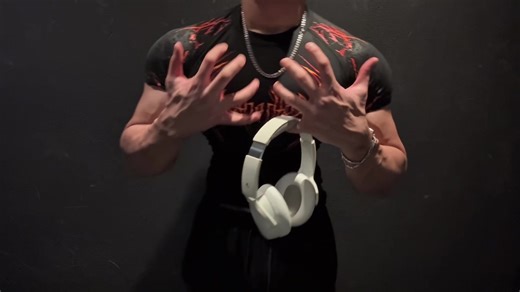 drop live code euan @Breathedivinity @Katamu.co drops live #gymtok #fyp #bodybuilding #veins