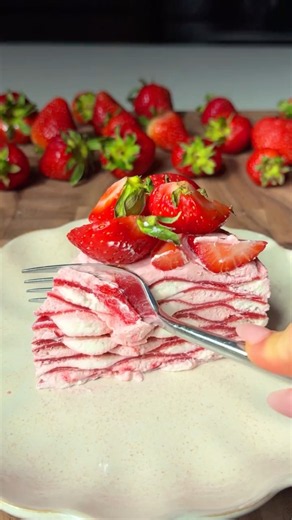 Strawberry & Cream Crêpe Cake 🍓🤍 So Dreamy!