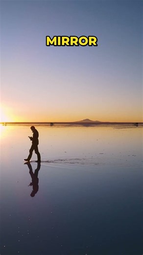 This Place Shouldn't Be Real 😲 Salar de Uyuni, Bolivia