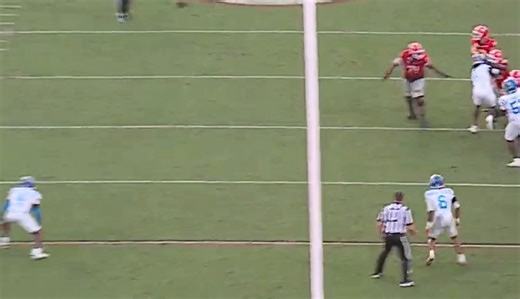 Atlanta Falcons Round 3 WR Zachariah Branch can start/stop on a dime.I watched six Georgia games and five USC (2024) games - every route - to get a better idea if he can do more than just contribute in the screen game.Clips of real WR moments for Branch in this thread 👇