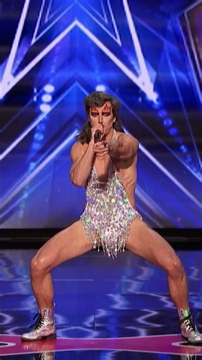 he walked on in a DRESS... then became a ROCK GOD! 🎸🔥