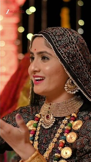 #DevDwarikaVada #GeetaRabari #MayurNadiya #ManuRabari #GujaratiHitSong #GujaratiGeet #Shorts