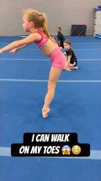 "I Can Walk On My Toes" 😳😱 #Ballet #Dance #Flexibility #Dancer