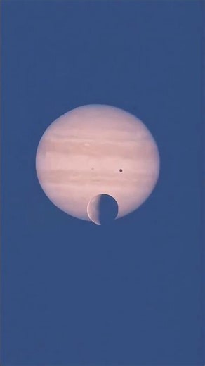 Rare celestial phenomenon: Mercury transits Jupiter. 💀
