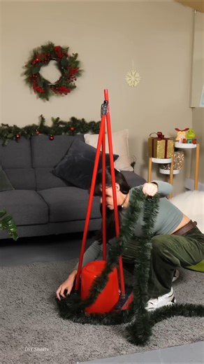 World's Most Creative Christmas Tree ? 🎄😱 #shorts #DIY #Christmas