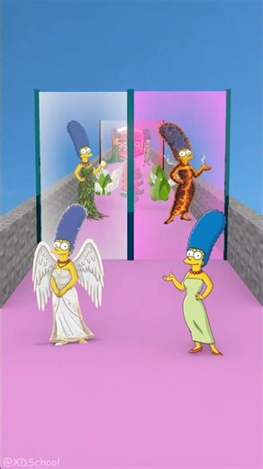 Build a Queen Run Challenge with Marge Simpson!