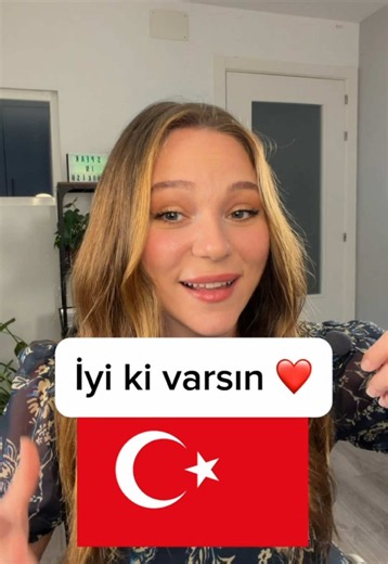 You need to know this phrase if you’re learning Turkish! 🇹🇷 Because Turkish people use it a lot! Do you know what it means? 🥰 #turkish #learnturkish #türkçe #turkishseries #LearnOnTikTok