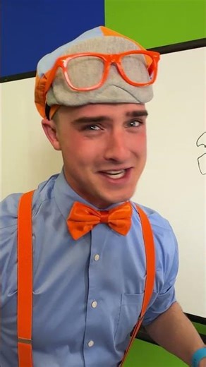 Blindfold Sketch Challenge 🎨 #KidsChallenge #Blippi