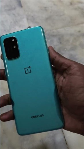 Oneplus 8T 5g Acquamarine Green (5 years old) but still in good condition with New Battery 💯For Sale