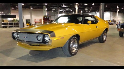 1971 AMC Javelin AMX 401 in mustard yellow