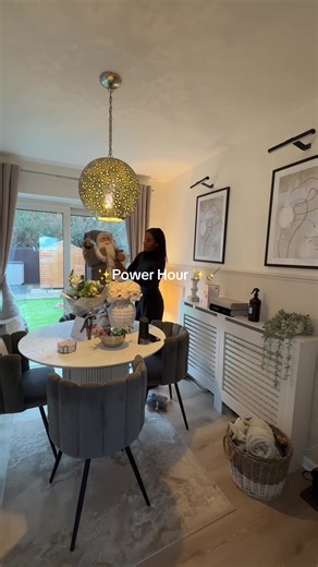 A rage clean is good for the soul ! Also this is your sign to NOT wash your children’s coats without experience & guidance from a professional. If you want to make it to next new year! 😂#washingtips #laundrytips #homehacks #cleaningtips #cleanwithme