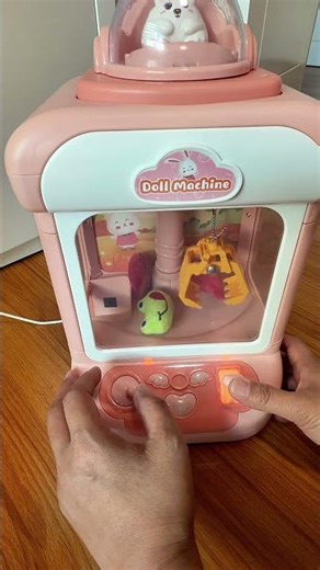 Satisfying Mini Claw machine 🥰#shorts #satisfying #miniclawmachine #trending