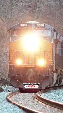 CSX M652 Small Train #train #csx #railroad #railway