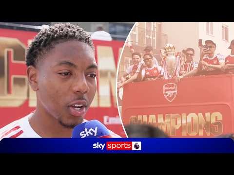 North London packed with Arsenal parade in FULL SWING! 🔴