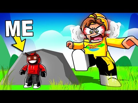 I Became TINY to CHEAT in Roblox Hide & Seek