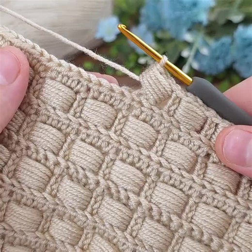 Easy Crochet Tutorial for Beginners: Step-by-Step Guide