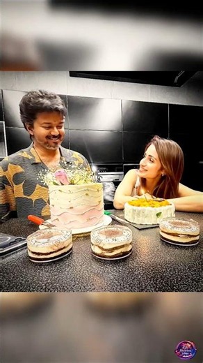 Trisha & Thalapathy Vijay Birthday Celebration 🎉 | Special Cake Cutting Moments ❤️