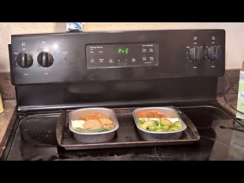 How to PREHEAT a GE Electric Oven Before Baking a Meal to Cook (PRE)