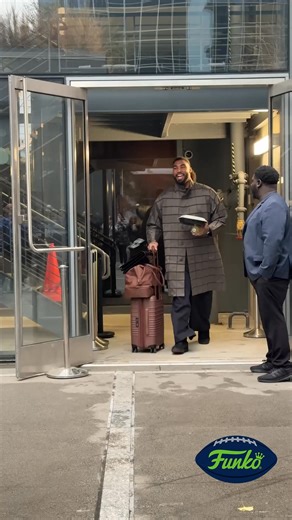 Starting the day right. 😤 #GoHawks x Funko | Seattle Seahawks