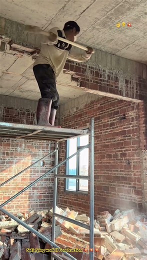 It’s Dangerous ⛔️: Breaking Brick Wall With Hammer Unsafe