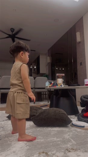 Two-Year-Old NSYNC Fan's Love