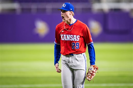 See who joined latest Super 16 college baseball rankings