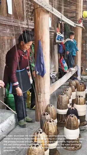 Traditional Chinese Weaving: Witness the Art of Looming Cloth