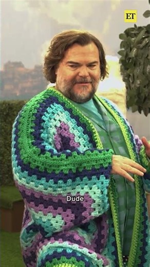 Jack Black 🤝 wearing matching outfits with his co-stars 🙂‍↕️ #jackblack #jasonmomoa #paulrudd