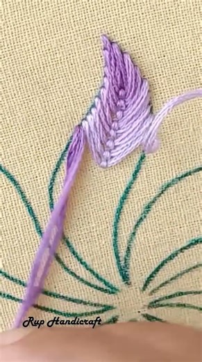 Amazing Fly Stitch Flower Embroidery #shortsvideos #trending #viral #youtube #emotional #embroidery