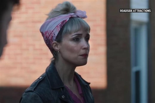 Rose Byrne says nailing the hair and makeup to play a real unhoused woman fighting a giant unfair towing bill helped honor her character in 'Tow'