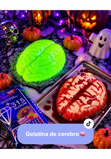 🎃🧠 ¡CEREBROS DE HALLOWEEN! 🧟‍♂️💉 ¿Te atreverías a comerte un cerebro? 🤯🩸 ¡Estos son de gelatina y están terroríficamente deliciosos! 👻 🧠 CEREBRO REALISTA 🥛 1 L de yogurt natural 🥛 1 L de leche 🍬 2 tazas de azúcar 🧪 70 g de grenetina 240 ml de agua 🎨 1 cda. de colorante tono piel 🍇 2 cdas. de esencia de grosella sin color 🩸 Sangre: mermelada de frambuesa y colorante rojo. 🧟 CEREBRO DE ZOMBI 💧 2 L de agua 🍬 2 tazas de azúcar 🧪 70 g de grenetina 240 ml de agua 🍇 2 cdas. de esenc