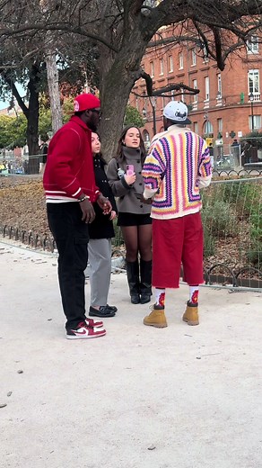 Ils veulent que j'assume forcément 😆 #viral_video #foryoupage❤️❤️ #viral #france #paris