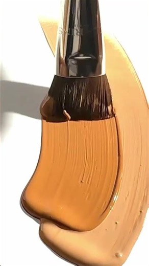 A 2-in-1 serum foundation featuring our Double Serum technology